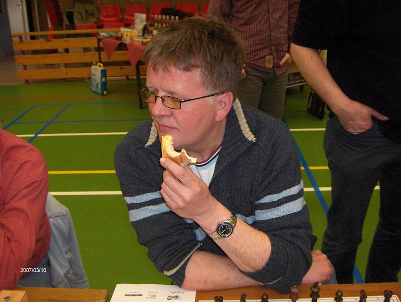 ronald_kamps-100307_022